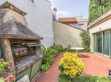 Casa · 69m² · 3 Ambientes · 1 Cochera · Casa 3 Ambientes en Venta en Villa Luzuriaga Apta Credito