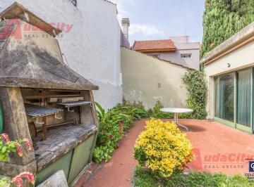 Casa · 69m² · 3 Ambientes · 1 Cochera · Casa 3 Ambientes en Venta en Villa Luzuriaga Apta Credito