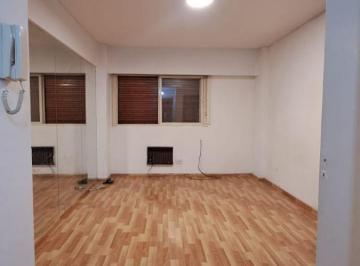 Departamento de 1 ambiente, Recoleta · Monoambiente en Venta en Recoleta, Cercano Al Patio Bullrich. Apto Crédito