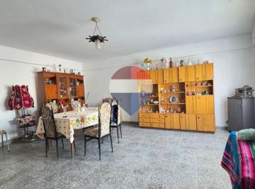 Casa · 150m² · 8 Ambientes · 1 Cochera · Venta Casa + Dpto Alto Gorriti