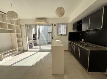 Departamento de 2 ambientes, Villa Crespo · Silencioso y Todo Luz. Balcón Aterrazado C/ Parrilla y Aire Acondicionado
