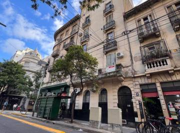 Departamento de 3 ambientes, Balvanera · Excelente Departamento de Estilo 3 Ambientes con Patio y Balcón Super Amplio Apto Credito!