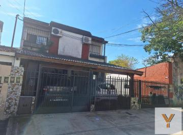 PH · 60m² · 3 Ambientes · 1 Cochera · PH en Venta - 2 Dorm. 3 Baños - Haedo