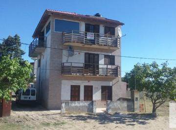 Edificio · 300m² · 10 Ambientes · Edificio Comercial en Venta - 300 m² - San Clemente del Tuyú