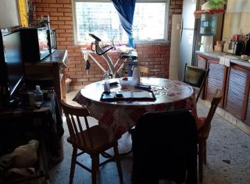 Casa · 120m² · 4 Ambientes · Casa en Moron Sur