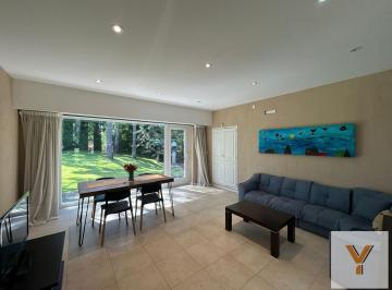 Casa · 550m² · 8 Ambientes · Casa en Venta - 5 Dorm. 6 Baños - 1800 m² - Pinamar
