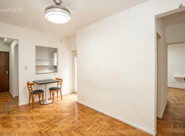 Departamento · 33m² · 2 Ambientes · Venta Depto 2 Amb, Reciclado en La Mejor Ubicación