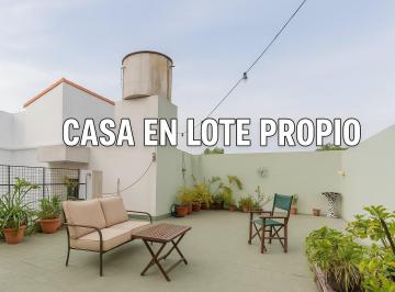 Casa · 177m² · 4 Ambientes · 1 Cochera · Casa. Terraza. Patio. Cochera