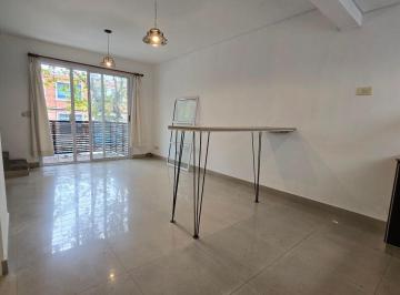 Departamento de 2 ambientes, Villa Urquiza · Hermoso Dúplex con Balcón y Terraza Propia en Alquiler