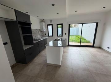 Casa · 100m² · 2 Dormitorios · 1 Cochera · Venta - Dúplex 3 Ambientes a Estrenar Zona Punta Mogotes