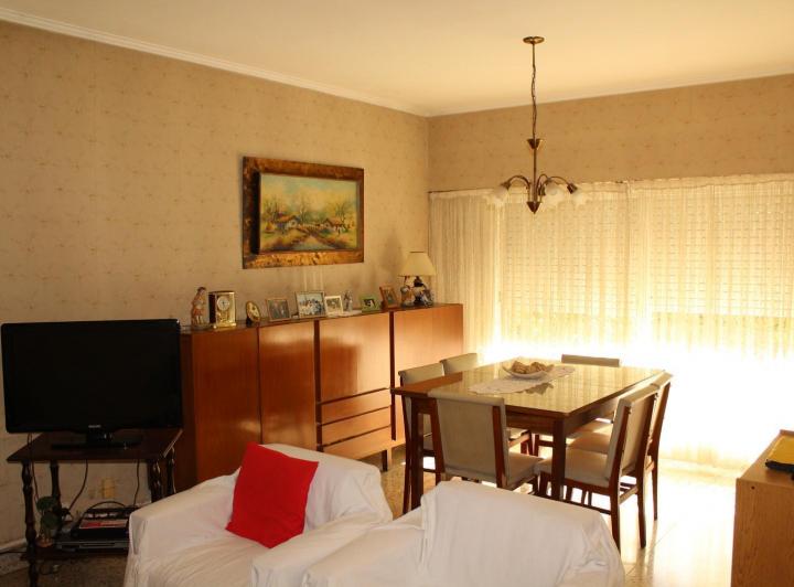 PH · 172m² · 9 Ambientes · 1 Cochera