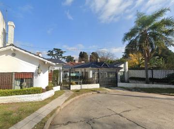Casa · 170m² · 5 Ambientes · 1 Cochera · Venta | Casa | 5 Ambientes | Adrogué
