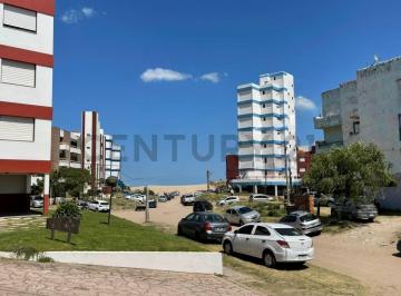Departamento · 36m² · 2 Ambientes · 1 Cochera · Departamento en Venta 2 Ambientes Villa Gesell con Cochera y Parrilla a m del Mar