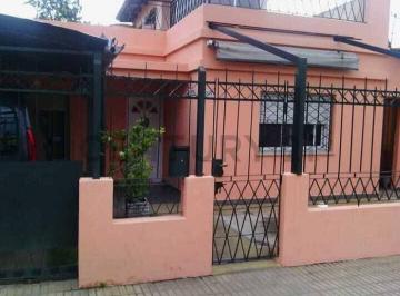Casa · 200m² · 4 Ambientes · 1 Cochera · Alquiler Casa 3 Dorm. Cochera José L. Suarez