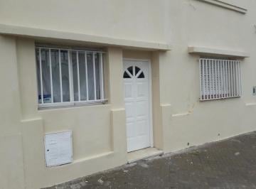 Casa · 115m² · 3 Ambientes · Venta - Casa / Local Comercial 2 Dorm. - Ludueña / Las Malvinas