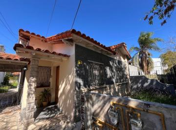 Casa de 4 ambientes, Esteban Echeverría · Casa con Departamentos Ideal Inversor