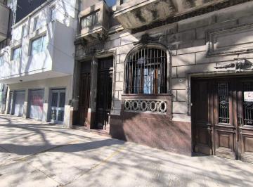 PH · 106m² · ​ph Tipo Casa en Parque Patricios – ¡Sin Expensas y con Terr
