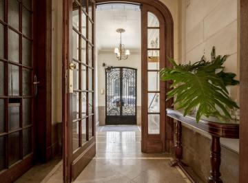 Oficina comercial · 126m² · 6 Ambientes · Venta Oficina Ideal Consultorio 5 Consultorio o Des, 4 Toilettes, 3 Salas de Espera en Recoleta