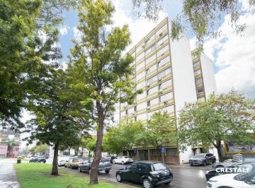 Departamento · 54m² · 4 Ambientes · Venta / Permuta - Departamento 2 Dorm. con Ventilación Cruzada - Abasto, Rosario.