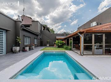 Casa · 160m² · 6 Ambientes · 2 Cocheras · Venta Casa 5 Ambientes Villa Sarmiento Amoblada