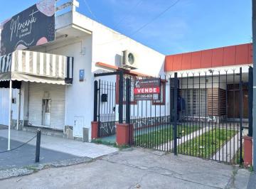 Casa · 250m² · 3 Ambientes · 3 Cocheras · Casa 3 Ambientes con Local y Galpón Venta en Quilmes Oeste