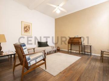 Departamento · 150m² · 7 Ambientes · Deptartamento en Venta en La Plata con 5 Consultorios