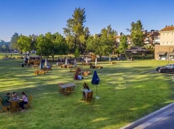 Local comercial · 40m² · Foodtruck en Alquiler en Pueblo Caamaño, Pilar