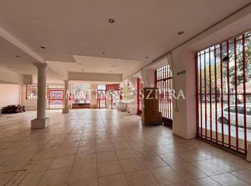 Local comercial · 311m² · 2 Ambientes · Local. | Dr. Vera 100