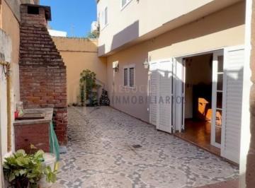 Casa · 156m² · 4 Dormitorios · Amplia Casa Interna a Pocas Cuadras de Boulevard!