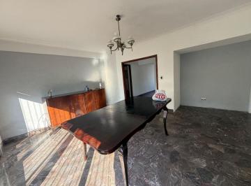 Local comercial de 3 ambientes, La Matanza · Dos Locales en Planta Baja con Fondo Libre y Piso Unico en Lomas del Mirador: