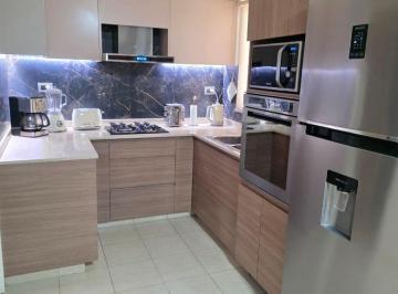 Departamento de 4 ambientes, Caballito · Excelente Semipiso 4 Ambientes Suite Cochera/palier Privado.