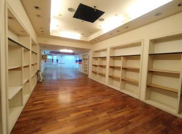 Local comercial · 147m² · Local Planta Baja Más Subsuelo! Amplia Planta Libre!147 M&sup2;.totales!