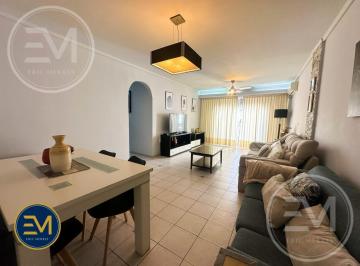 Departamento · 92m² · 4 Ambientes · 1 Cochera · Departamento en Almagro Norte
