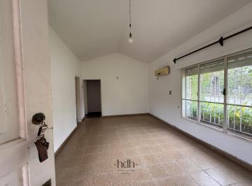 Casa · 253m² · 4 Dormitorios · 3 Cocheras · Venta de Casa en Marqués de Sobremonte 4 Dorm. Apto Crédito Ideal Vivienda o Geriátrico