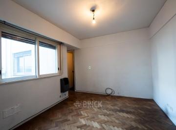 Departamento · 32m² · 2 Ambientes · Av Juan B. Alberdi y Av Jose m. Moreno - 32 m² Baño y Cocina Completos