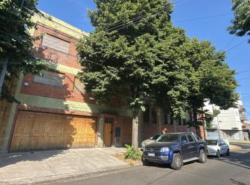Local comercial · 750m² · Fabrica Textil en Esquina Doble Lote