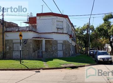 Casa · 97m² · 3 Dormitorios · Venta - Casa - 3 Dorm. - Marcos Paz 5798 - Azcuenaga - Rosario
