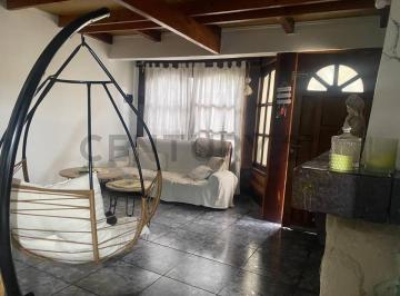 Departamento · 90m² · 4 Ambientes · Venta PH 4 Ambientes - Lanús Oeste