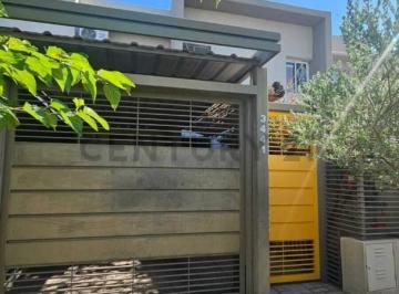 Casa · 131m² · 3 Dormitorios · 1 Cochera · Hermoso Duplex B° Procrear Maipu