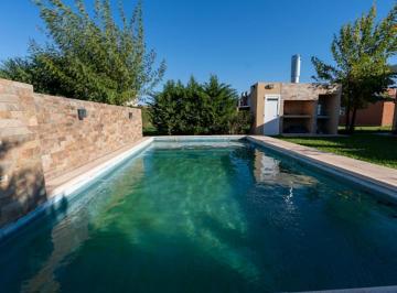 Casa de 5 ambientes, Roldán · Hermosa Casa en Punta Chacra Roldan