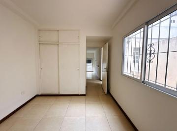 CIM-CIM-1260_2 · Alquiler PH 2 Ambientes Pb con Patio *sin Expensas* Semi Nuevo 5 Años
