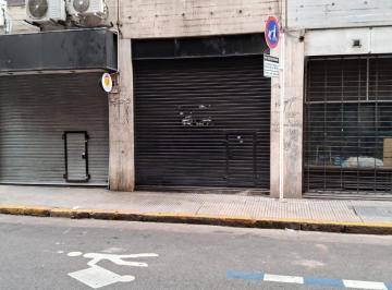 Local comercial · 70m² · 3 Ambientes · Local en Excelente Ubicacion en Moserrat en Dos Plantas