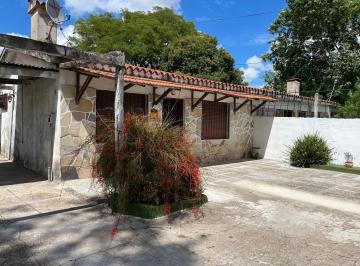 Casa · 180m² · 3 Ambientes · Casa en Colón. 3 Dorm.