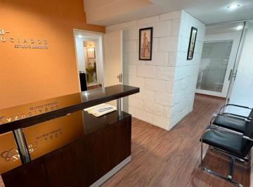 Departamento de 7 ambientes, Balvanera · Venta Departamento Sobre Av Callao