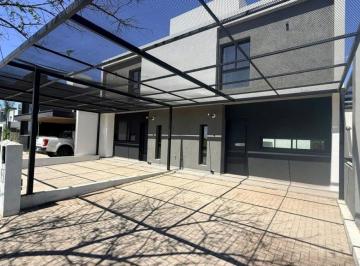 Casa de 4 ambientes, Córdoba · Docta Boulevard Dúplex 3 Dorm 3 Baños