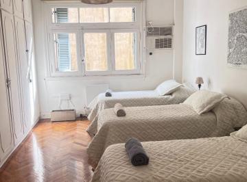Departamento · 72m² · 3 Ambientes · En Venta 4 Ambientes - Edificio Bencich