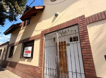 Casa · 163m² · 4 Ambientes · Casa en Venta 3 Dorm con Dpto