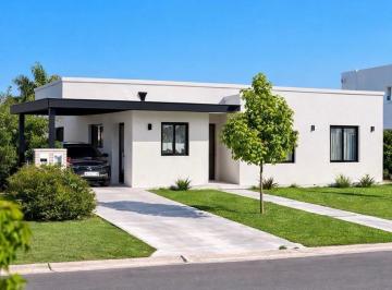Casa · 132m² · 4 Ambientes · 3 Cocheras · Casa a Estrenar en San Ramón - Financiación Disponible