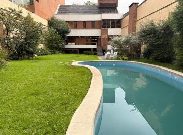 Casa · 503m² · 6 Ambientes · 6 Cocheras · Alquiler Casa Comercial con Parque