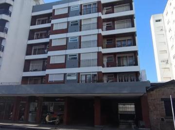 Departamento · 2 Ambientes · Departamento 2 Amb a La Calle